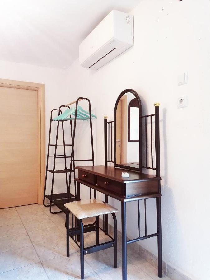 The Blue Pearl Apartment พริโนส ภายนอก รูปภาพ
